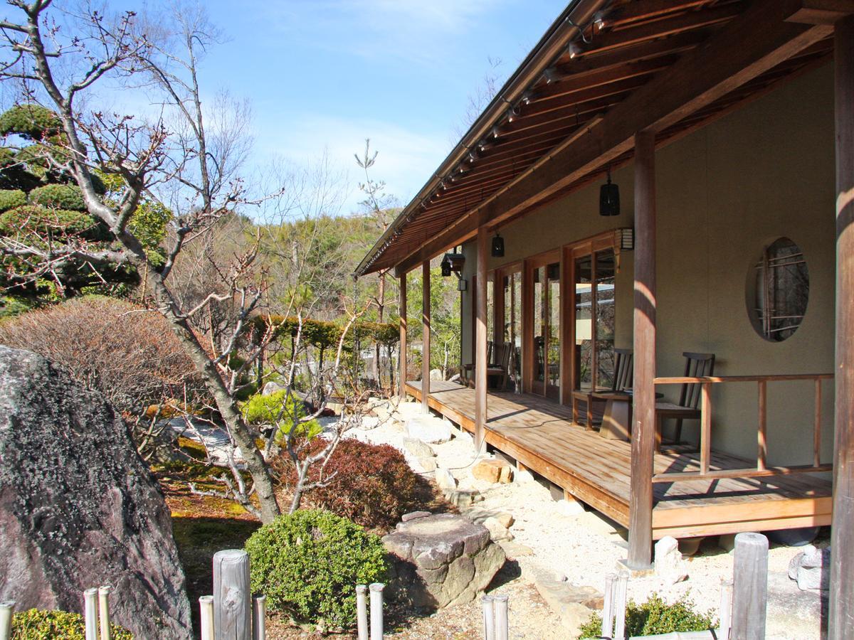 ホテル下條温泉 加賀美 下條村 エクステリア 写真